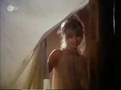 Đưa cô mông cẩn phim ...