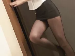 Nhóm phim sex sinh v ...