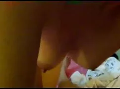 Người đàn ông trẻ lớ ...