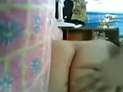 Một con gà trống sex ...