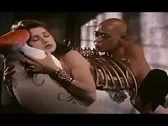 công khai ngoài biển ...