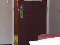 Cô phim sex của lào  ...