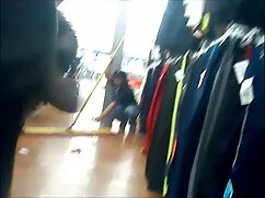 Tối thứ bảy, cha mẹ  ...
